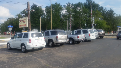 Bessler's Trackside Auto Depot - Thumbnail