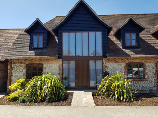 M F Scarfe Decorators Ltd - Thumbnail
