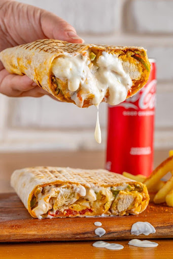 Photo 2 - KEBAB GEVEZE