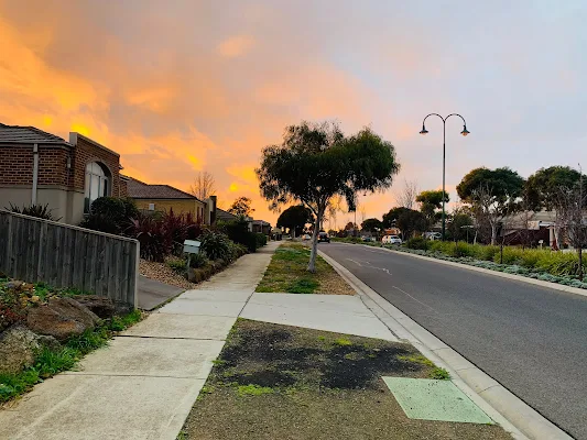 Gallery Ave/Arnolds Creek Bvd