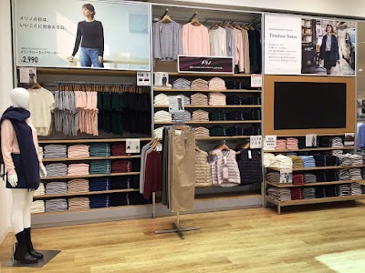 ユニクロ ABLOうるま店