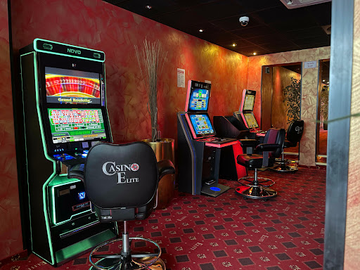 Spielhalle Düsseldorf Oranje in Pempelfort | Oranje Entertainment GmbH