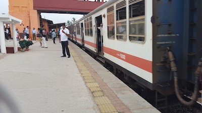 Photos of Rathmalana Railway Station
