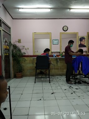 Barber Shop Arta Yasa, Author: Kunjung Sri Herlambang