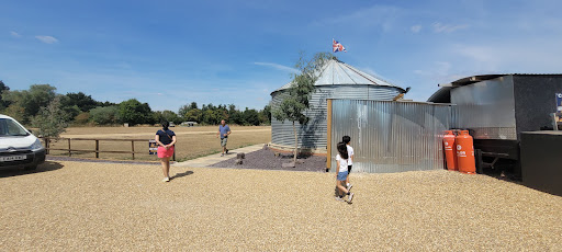 Hockey Smokey - Thumbnail