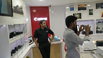 Photos of Canon Image Square