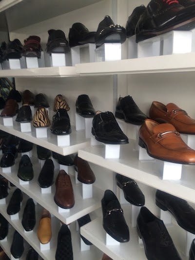 Photos of Lassgee Collections