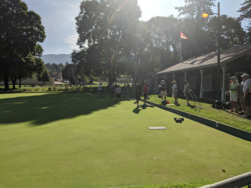 Vernon Lawn Bowling Club Logo