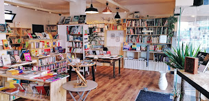 Photo n°19 de Librairie Les Oiseaux Voyageurs à Saint-Gilles-Croix-de-Vie (Librairie)