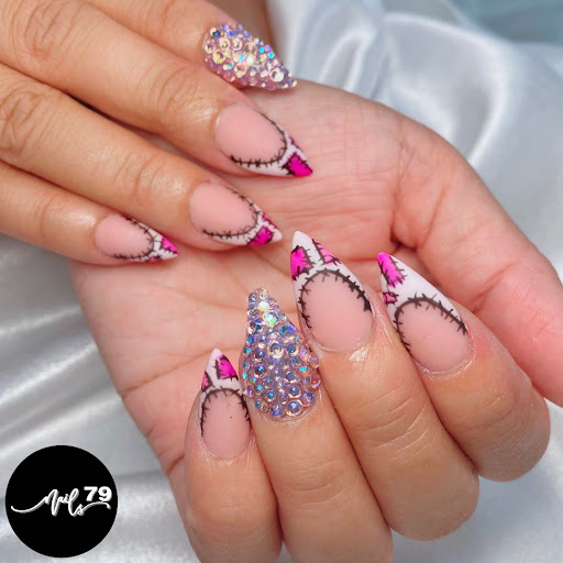 NAILS 79 - Visual