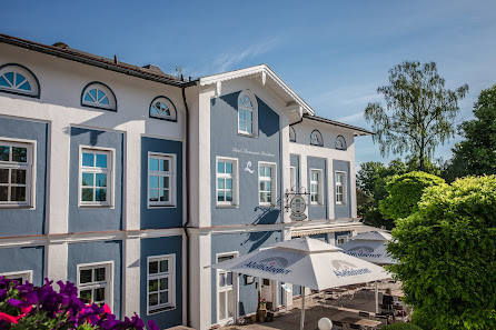 Hotel Luitpold am See Inhaber: Schlosshotel Herrenchiemsee GmbH, Seestraße 110, 83209 Prien am Chiemsee, Deutschland