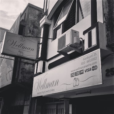 Photos of Wellman Jewelry