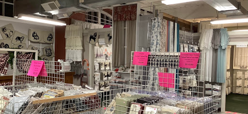 Curtain Chic - Visual
