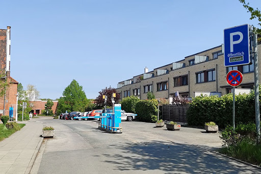 Parkplatz Henriettenstift APCOA - Thumbnail