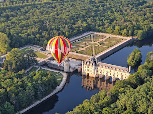 Photo n°22 de TOURAINE MONTGOLFIERE à Nazelles-Négron (Hôtel)