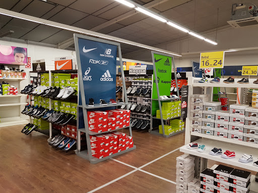 LA HALLE AUX CHAUSSURES BLOIS AUCHAN Gallery - France
