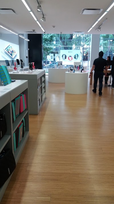 Photos of MacStore Polanco