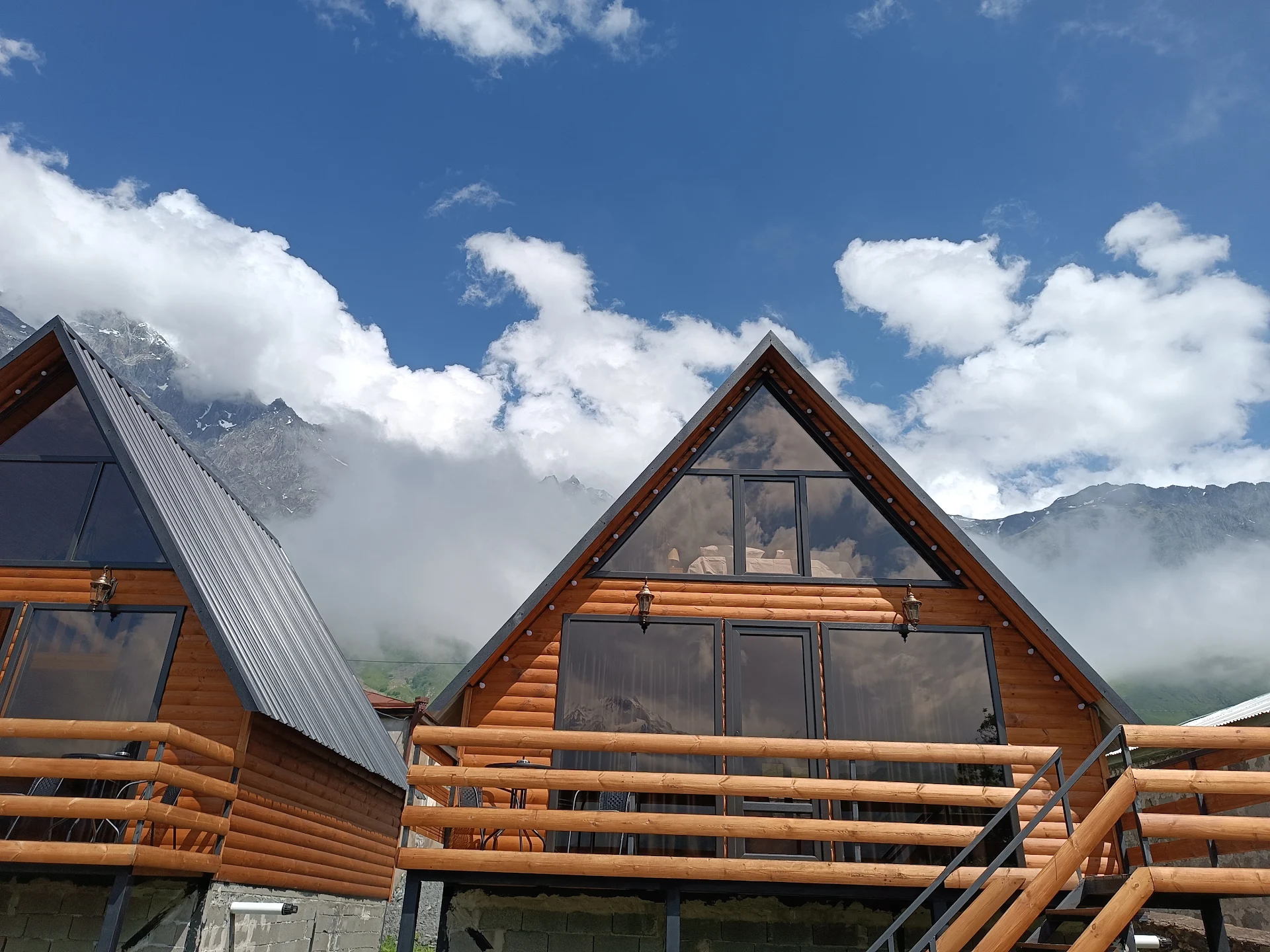 RestArt Cottages in Kazbegi
