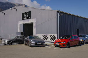 Photo n°1 de RPM Classic à Saint-Vincent-de-Mercuze (Garage automobile)