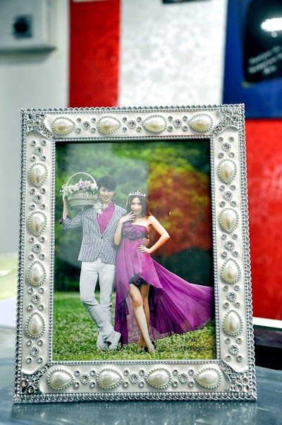 Photos of Studio Razi