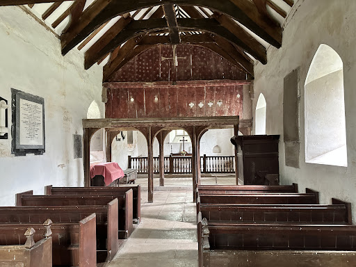 St Ellyw's Church Llanelieu