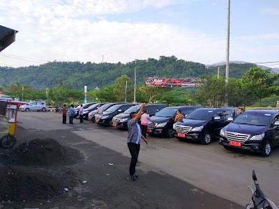 Photos of Sewa Mobil Ungaran - Semarang - DION TRANSPORT