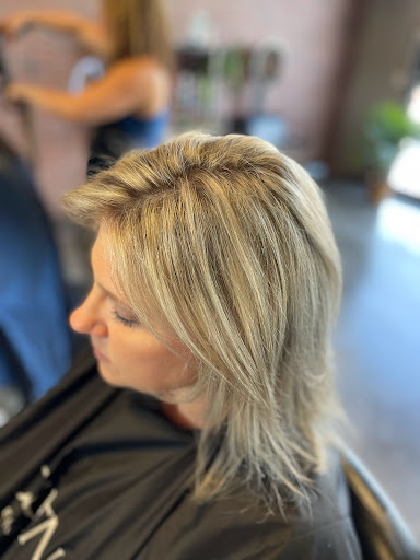 Lexy at The Refinery Salon - Thumbnail