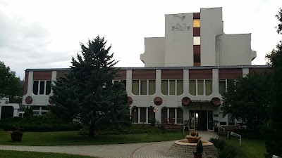 Photos of Three Swans Hotel
