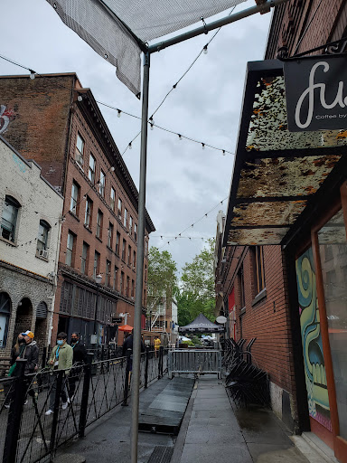 Fuse Bar - Visual