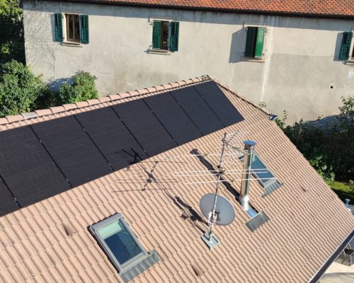 Photo de Henchoz Electricité - Photovoltaïque