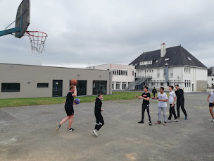 Photo n°3 de CFA MFR Saint Aubin à Saint-Aubin-d'Aubigné (Lycée)