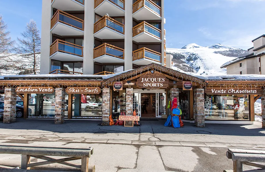 Sport 2000 Jacques Sports - Location ski Les 2 Alpes photo