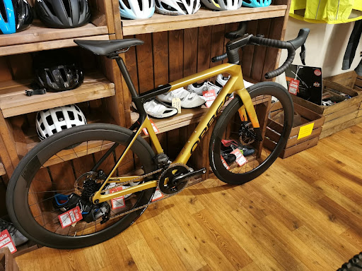 Torque Bikes - Visual