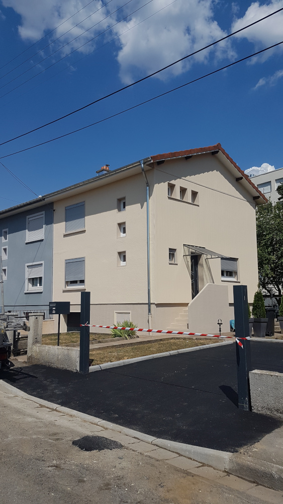 Couvreur Domérat David Gargowitz Nettoyage toiture Façadier Montluçon Traitement algicide et hydrofuge Allier 03