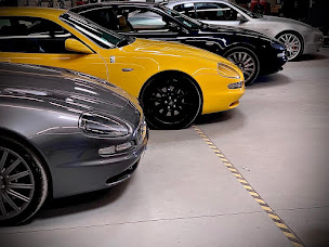 Photo n°1 de GARAGE indépendant BRIAGO - Entretien, Réparation de votre voiture du quotidien à votre supercar à Latresne (Atelier de mécanique automobile)