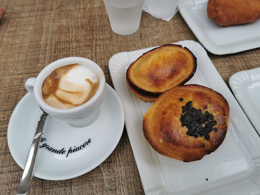 Caffè Continental - Visual