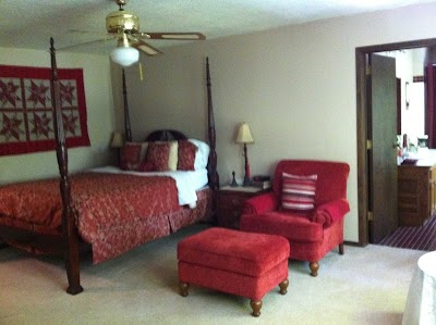 Acorn Lake Bed & Breakfast