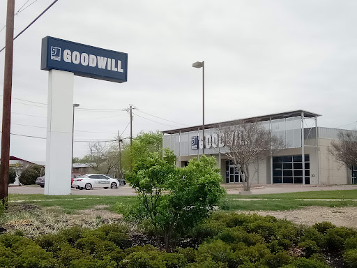 Goodwill Central Texas - Cedar Park - Thumbnail