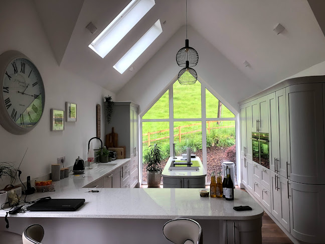 27 Derwent Dr, Telford TF2 9QN
