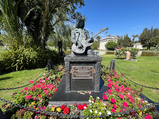 Grave of Johnny Ramone