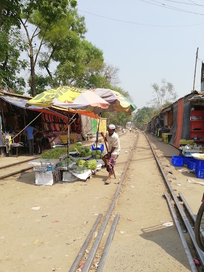 Photos of Sholoshahar Rail Gate