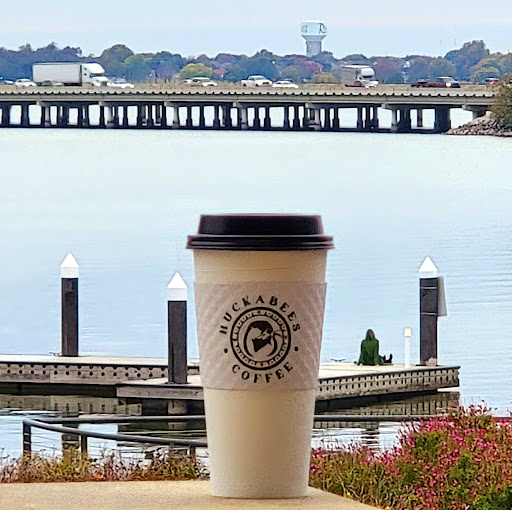 Huckabees Coffee - Visual