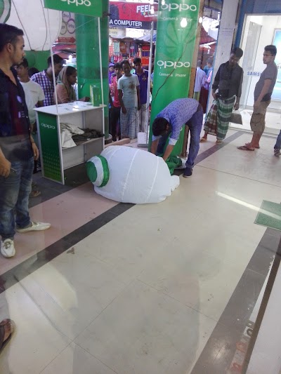 Photos of Halim Plaza