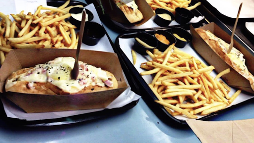 Photo 1 - Mac Hallal