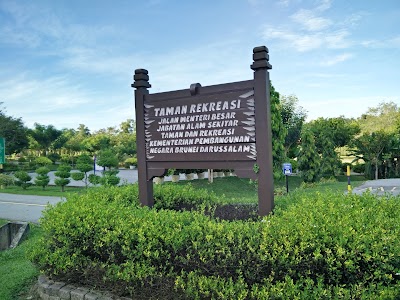 Photos of Jalan Menteri Besar Recreational Park