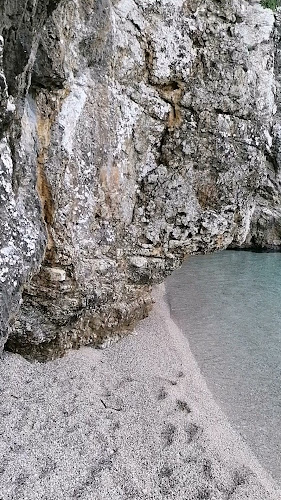 Rovinia Beach Parking Ανοιχτές ώρες