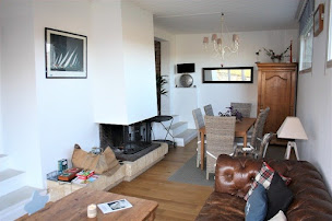 Photo n°14 de Susanne Louveau - SAFTI Immobilier L'Étang-la-Ville à L'Étang-la-Ville (Consultant immobilier)