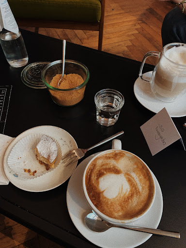 TRES LLAMAS Spezialitäten - Café