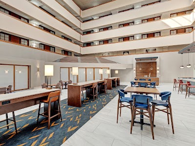 Embassy Suites by Hilton Oklahoma City Will Rogers Airport