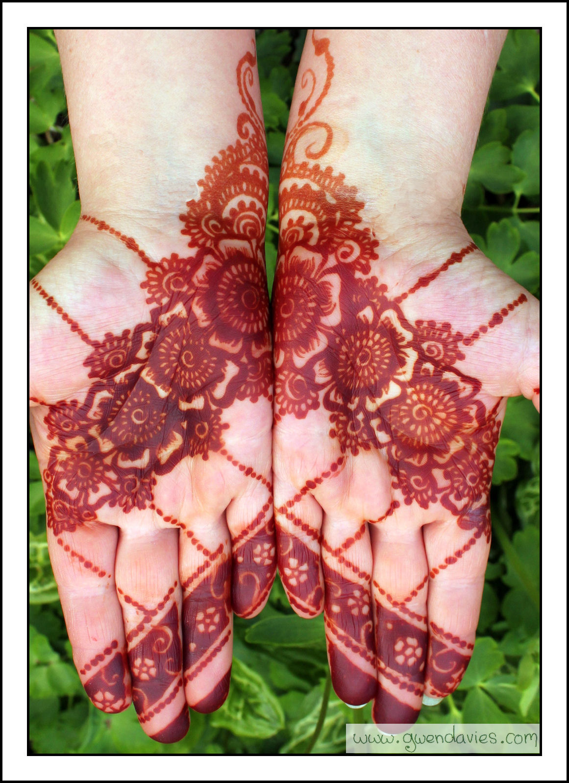 Gwen Davies Art - Mehndi Artists - photo 1
